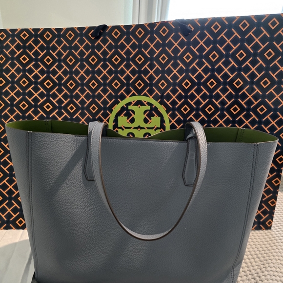 Tory Burch The Blake Tote Preowned - Picture 10 of 11